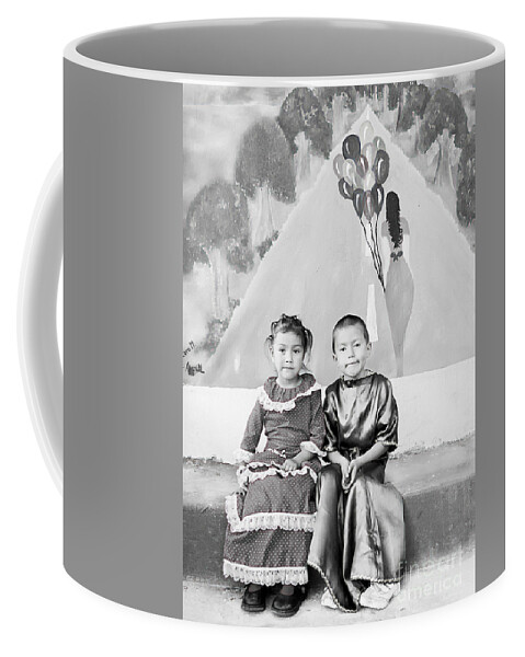 Siblings Coffee Mug featuring the photograph Cuenca Kids 896 by Al Bourassa