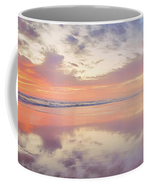 Ausrtalian City Skyline Coffee Mug featuring the photograph Daybreak in Paradise by Az Jackson