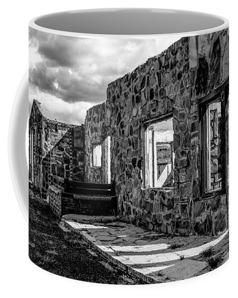 Bonnie Follett Coffee Mug featuring the photograph Desert Lodge BW by Bonnie Follett