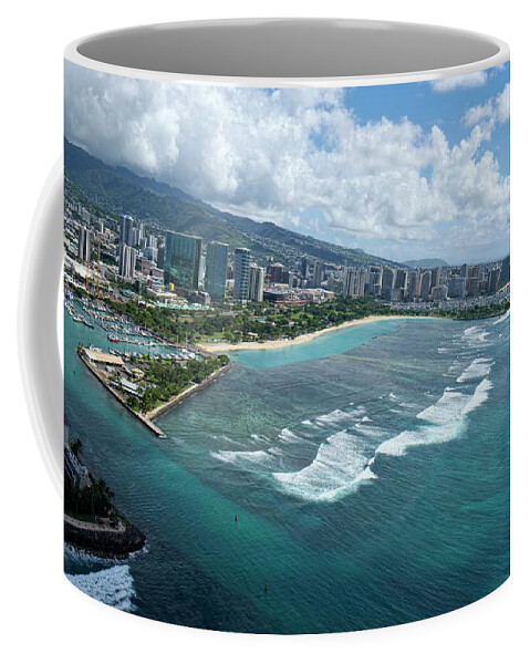 Travel Coffee Mug featuring the photograph Endless Summer by Lucinda Walter