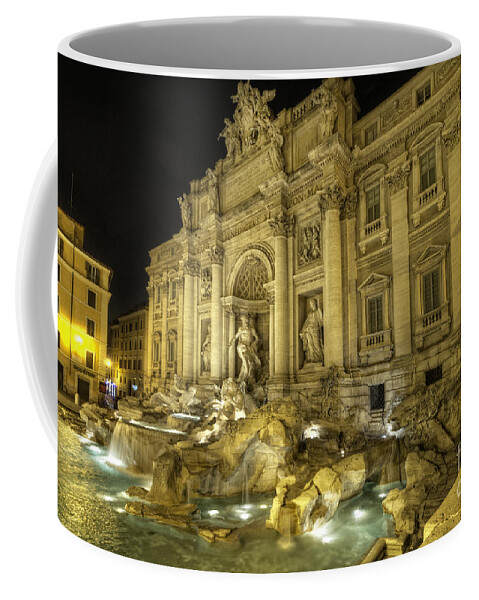 Yhun Suarez Coffee Mug featuring the photograph Fontana di Trevi 1.0 by Yhun Suarez