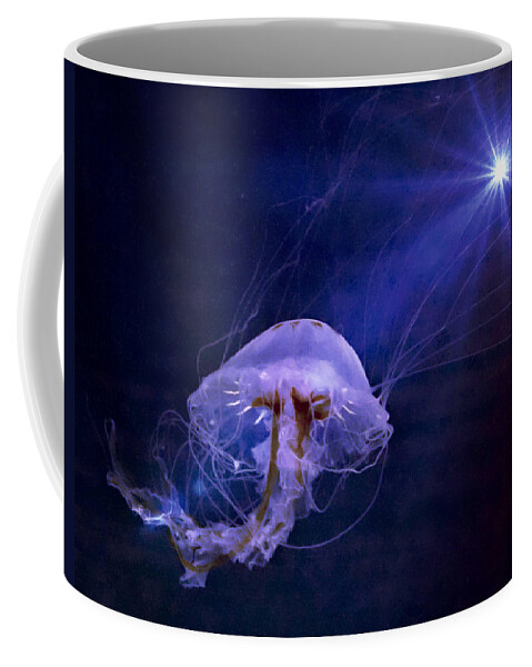 Sea Nettle Jellyfish Coffee Mug featuring the photograph Go Into the Light by Suzanne Stout