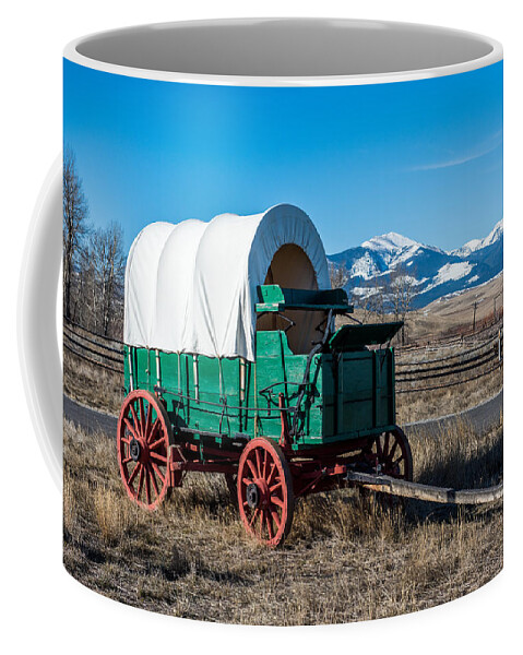 Green Covered Wagon Coffee Mug featuring the photograph Green Covered Wagon by Paul Freidlund