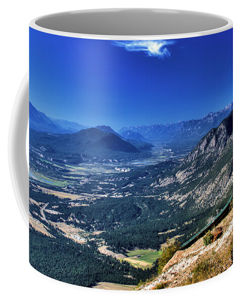 Hang Coffee Mug featuring the photograph Hang Gliders Point of View by Monte Arnold