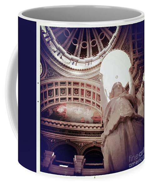 Harrisburg Capital Building Coffee Mug featuring the photograph Holder Of The Light by Kevyn Bashore