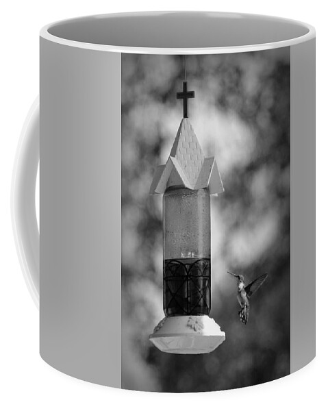 Hummingbird Coffee Mug featuring the photograph Hummingbird - BW by Beth Vincent