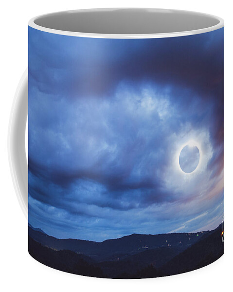 Stargate Coffee Mug featuring the photograph Jewls by Robert Loe