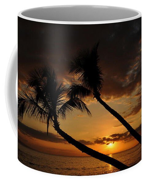 Photograph Coffee Mug featuring the photograph Ka'anapali Beach Sunset by Kelly Wade