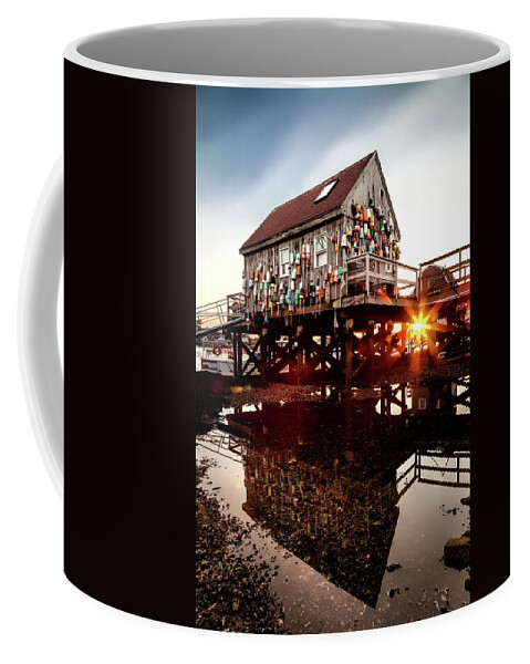 Sunset Coffee Mug featuring the photograph Kittery Lobster Shack by David Smith