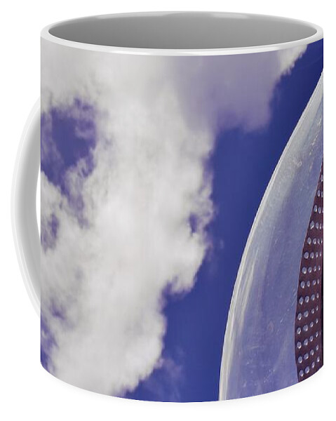 Looking Up Coffee Mug featuring the photograph Looking Up by Sandy Taylor