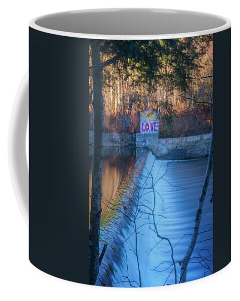 Canton Connecticut Coffee Mug featuring the photograph Love On The River by Tom Singleton