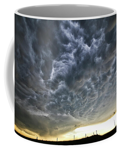 Nebraska Coffee Mug featuring the photograph Mammatus over Nebraska by Ryan Crouse