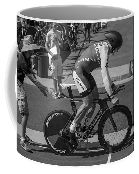 Individual Coffee Mug featuring the photograph Masters Pursuit by Dusty Wynne