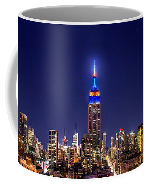 Empire State Building Coffee Mug featuring the photograph Mets Dominance by Az Jackson