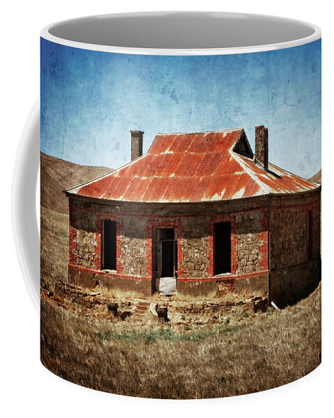 Farm Coffee Mug featuring the photograph Mid-north Farmhouse by Wayne Sherriff