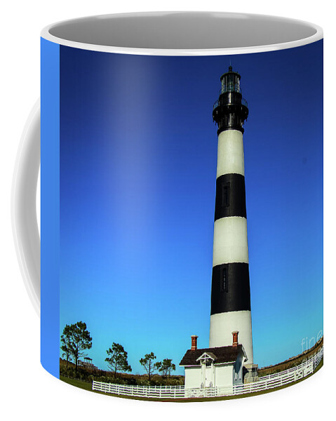 Lighthouse Coffee Mug featuring the photograph Nags Head Lighthouse by Les Greenwood