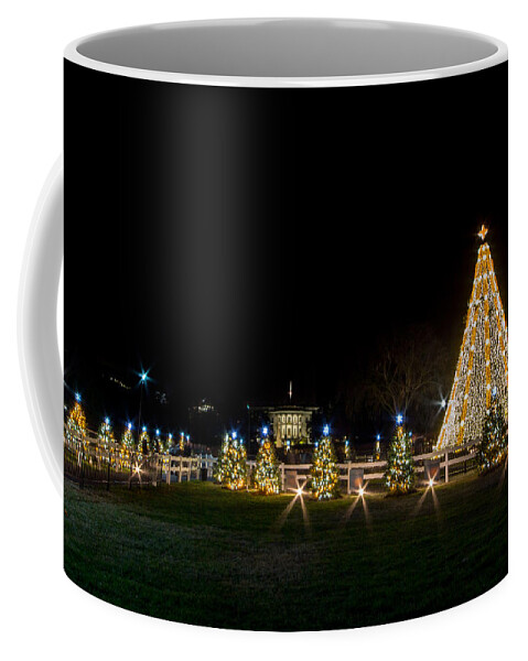 1dx Coffee Mug featuring the photograph National Christmas Tree by SR Green
