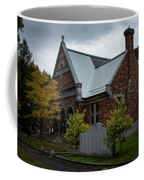 Landscape Coffee Mug featuring the photograph Norman Williams Public library Vermont by Jeff Folger