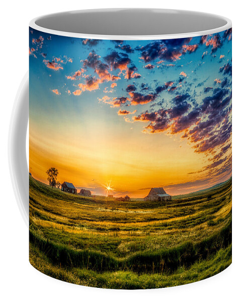 Barn Coffee Mug featuring the photograph North Dakota Pastoral by Rikk Flohr