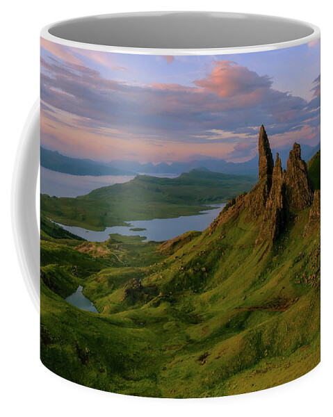Skye Coffee Mug featuring the photograph Old Man of Storr by Rob Davies