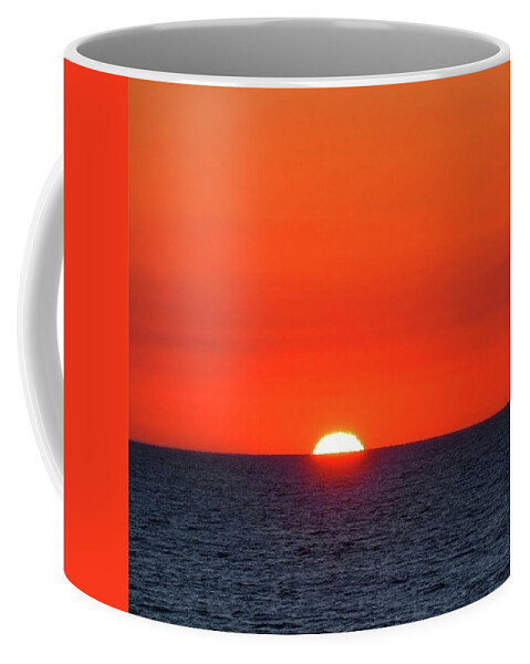 Orange Glow Coffee Mug featuring the photograph Orange Slices by J Lopez