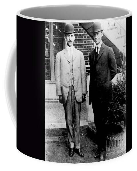 Science Coffee Mug featuring the photograph Orville And Wilbur Wright, 1909 by Science Source