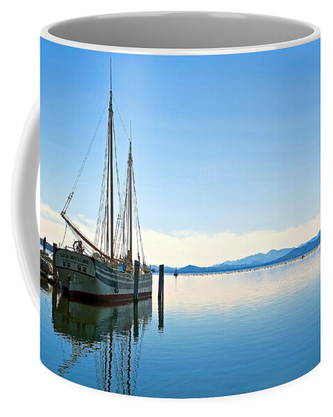 Vermont Coffee Mug featuring the photograph Out of the Blue by Mike Reilly