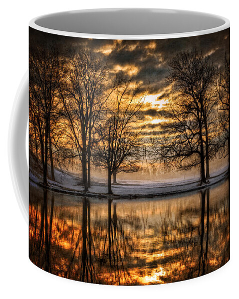 Sunset Coffee Mug featuring the photograph Perfect Sunset by Everet Regal