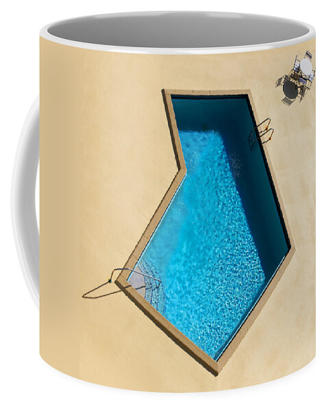 Swimming Pool Coffee Mug featuring the photograph Pool Modern by Laura Fasulo