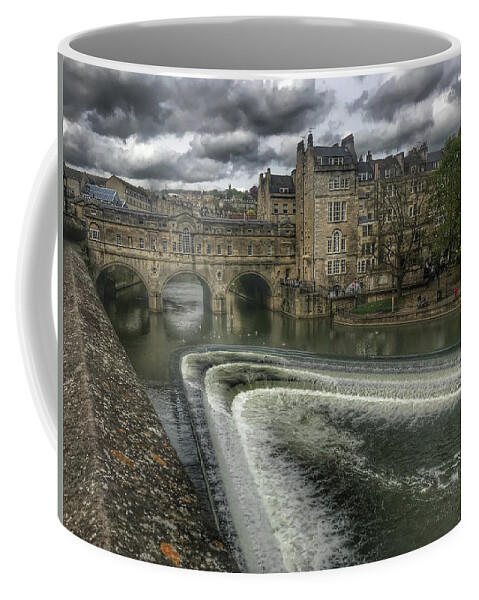 Pulteney Bridge Coffee Mug featuring the photograph Pulteney Bridge by Pat Moore