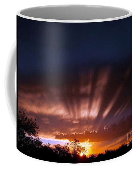 Arizona Sunsets Coffee Mug featuring the photograph Radiant Rays by Jerry Bokowski
