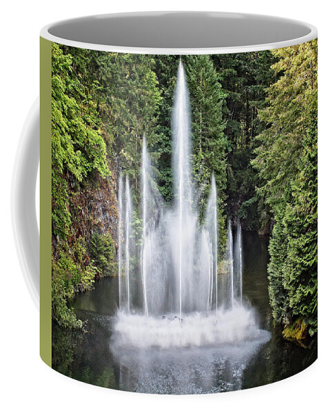 Butchart Coffee Mug featuring the photograph Ross Fountain by Catherine Reading