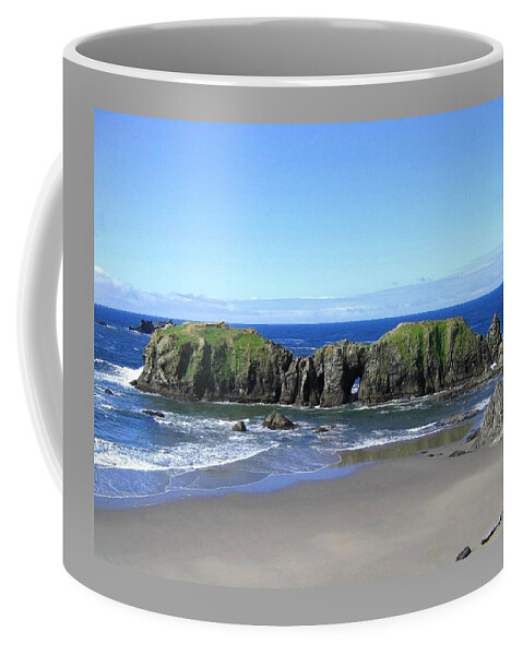 Seascape Coffee Mug featuring the photograph Oregon Seascape Supreme by Will Borden