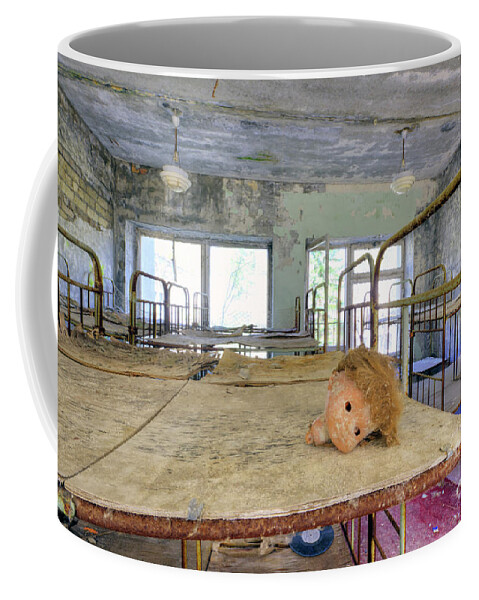 Old Coffee Mug featuring the photograph She's lost her head again by Juli Scalzi