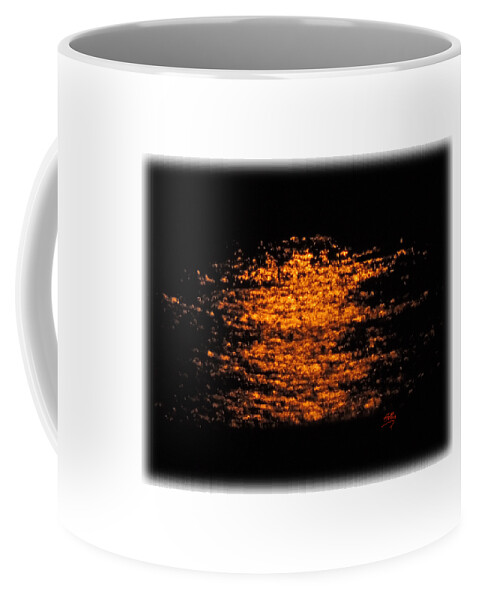 Light Coffee Mug featuring the photograph Shimmer by Linda Hollis