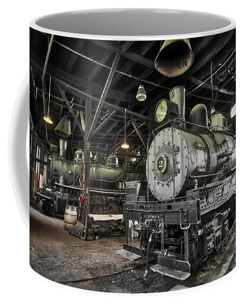 3-truck Coffee Mug featuring the photograph Sierra No. 2 1 by Jim Thompson