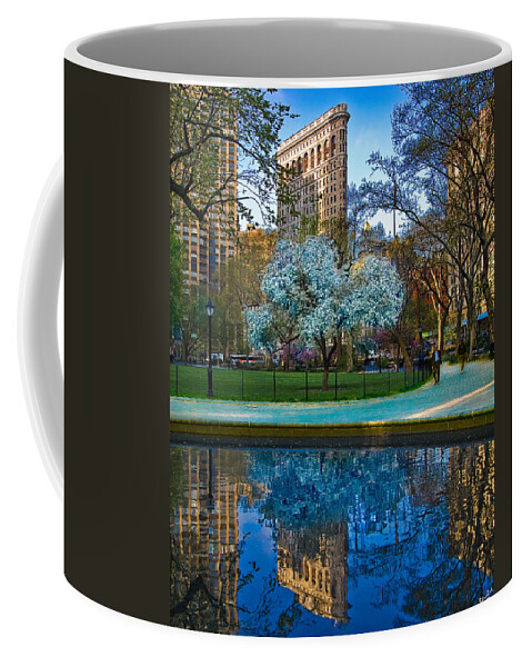 Flatiron Coffee Mug featuring the photograph Spring In Madison Square Park by Chris Lord