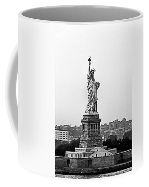 Statue Of Liberty Coffee Mug featuring the photograph Statue of Liberty Black and White by Kristin Elmquist