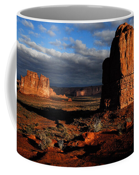 Sunrise La Sal Mountains Coffee Mug featuring the photograph Sunrise La Sal Mountains by Harry Spitz