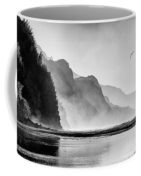 Kauai Coffee Mug featuring the photograph Sunset over Ke'e Beach by Steven Heap