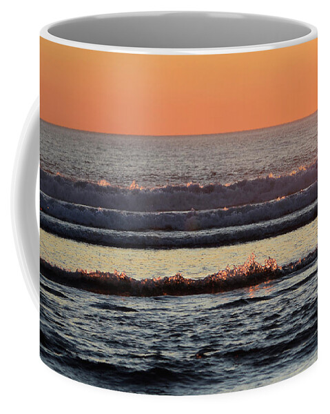 Denise Bruchman Coffee Mug featuring the photograph Sunset Splash by Denise Bruchman