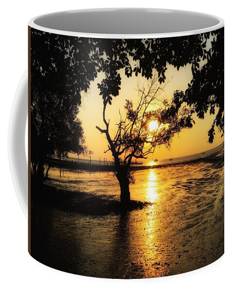 Sunrise Coffee Mug featuring the photograph The Dawn of a New Day by Doris Aguirre