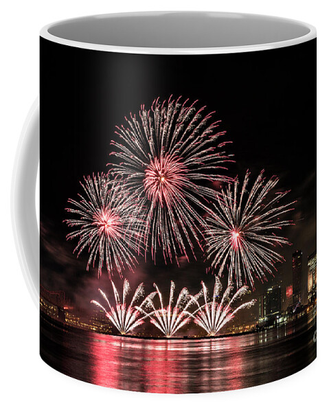 Thunder Coffee Mug featuring the photograph Thunder 2018 - D010368 by Daniel Dempster