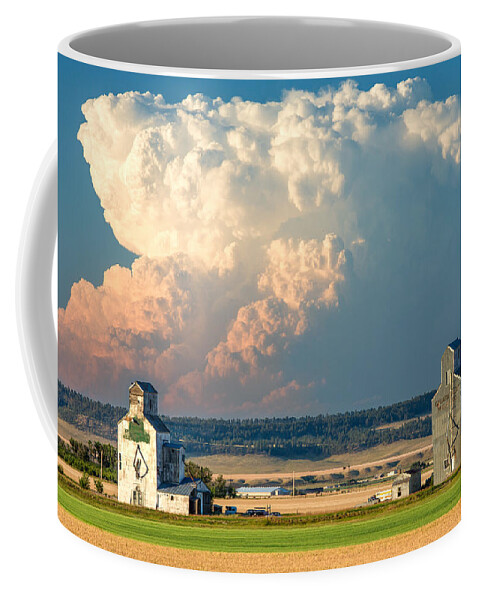 Thunderhead Coffee Mug featuring the photograph Thunderhead by Todd Klassy