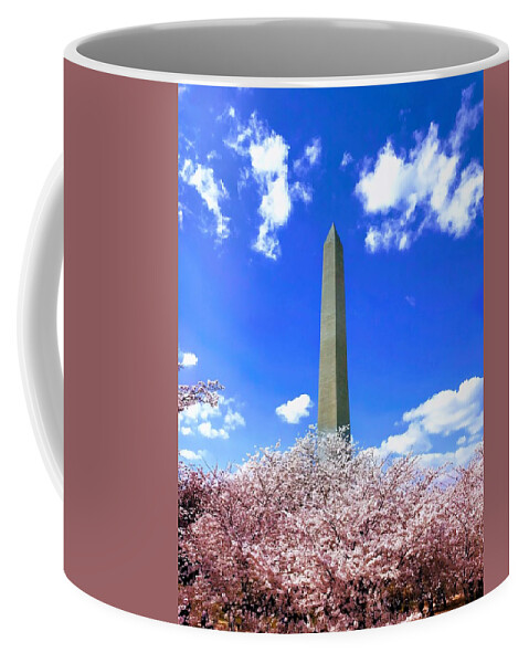 Washington Monument Coffee Mug featuring the photograph Washington Monument Cherry Blossoms by Chris Montcalmo