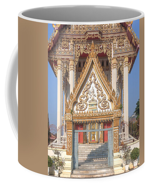 Temple Coffee Mug featuring the photograph Wat Woranat Bonphot Phra Ubosot Gate DTHNS0018 by Gerry Gantt