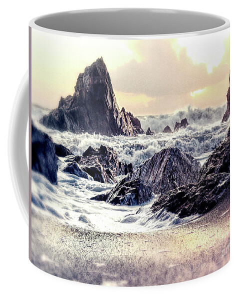 Vintage Coffee Mug featuring the digital art Waves of Time by Phil Perkins