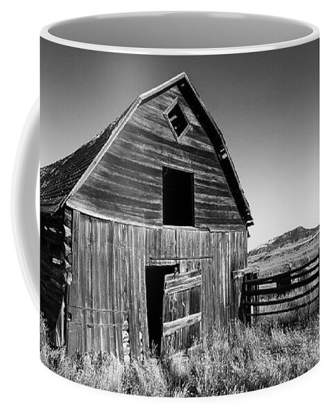 Barn Coffee Mug featuring the photograph Weathered Barn by Todd Klassy