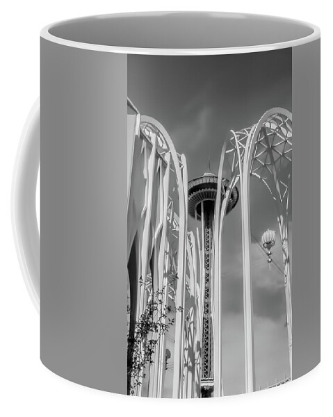 Space Needle Coffee Mug featuring the photograph Space Needle Vintage SPN3 by Cathy Anderson