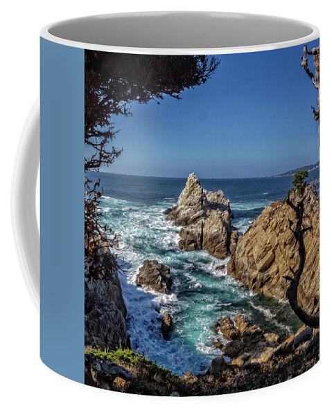 Big Sur Outlook Coffee Mug featuring the photograph Big_sur_outlook by Chris Spencer